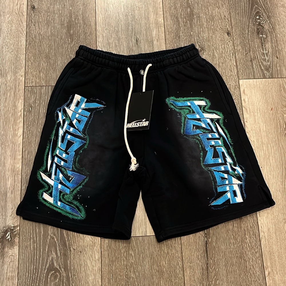 Hellstar graffiti shorts